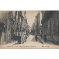 Pezenas - rue de Bézier ( Porte Henri II )